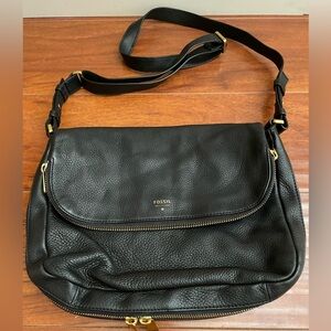 FOSSIL Black Leather Shoulder Bag/Crossbody Zippered Sides